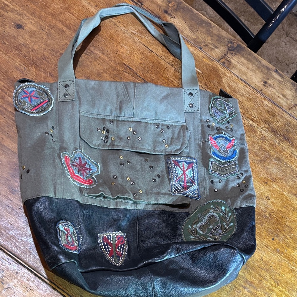 Military tote bag
